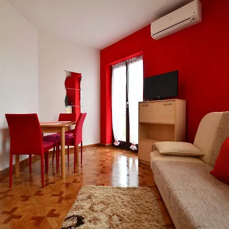 Apartmán Alena.2 *